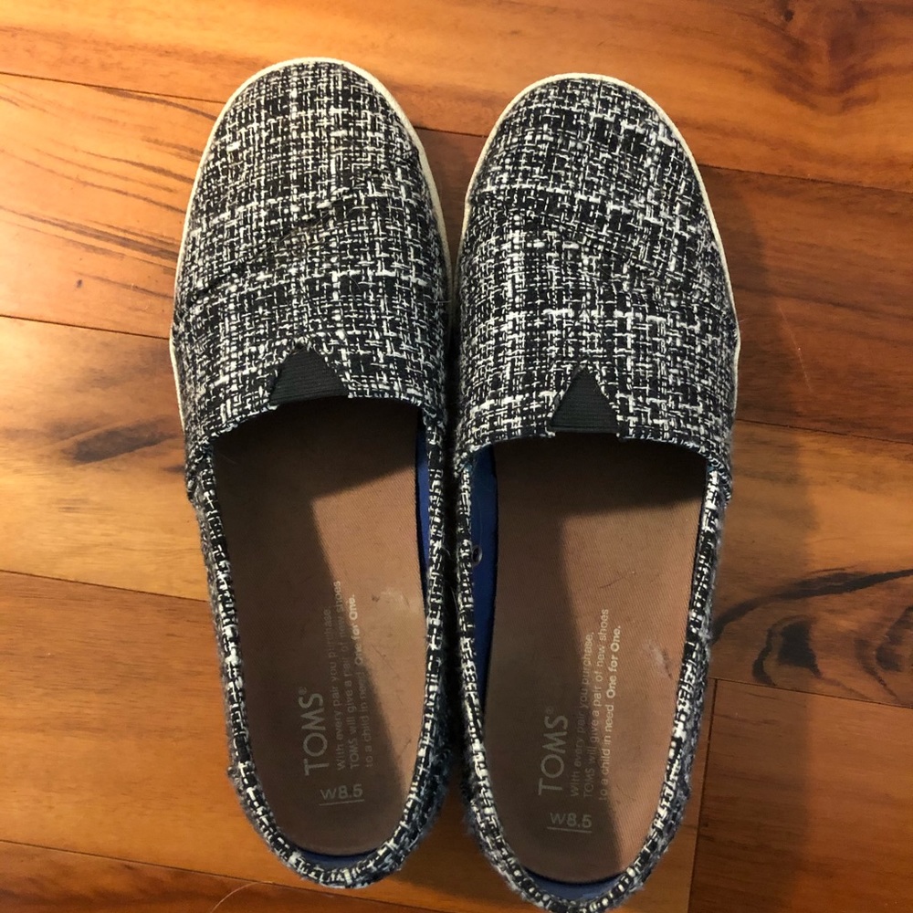 TOMS